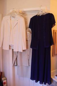 lot 92 image: Womens dress and suits size 10 petite