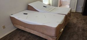 lot 82 image: King size lift bed, see photos