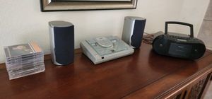 lot 76 image: CD players and CDs