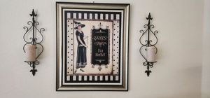 lot 75 image: Paris Flea Market wall art with candle sconces
