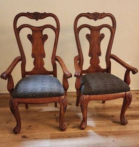 lot 67 image: Set of 2 captains dining chairs by Ashley furniture