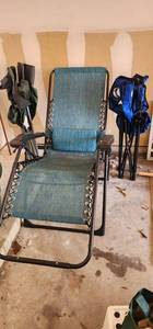 lot 129 image: Folding lawn chairs, inflatable mattress and sleeping bags