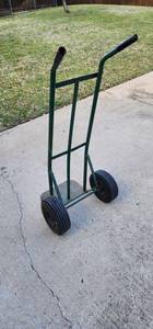 lot 119 image: Green Hand truck dolly