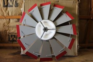 lot 9 image: Metal Windmill Blade approx 22in