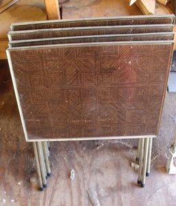 lot 163 image: TV Trays