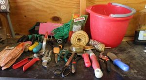 lot 166 image: Yard Tools