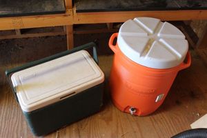 lot 175 image: Coolers