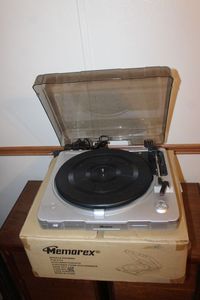 lot 261 image: Vintage Record Player