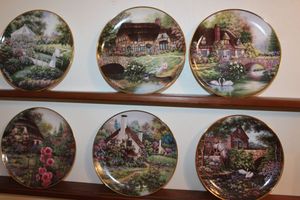 lot 303 image: Six Dcor Plates