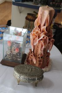 lot 126 image: Unique Hand Made Candle More Home Dcor Items
