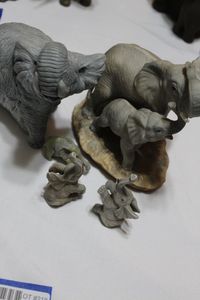 lot 218 image: Resin Elephants