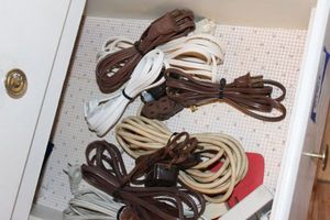 lot 273 image: Contents of Drawer (Cords)