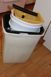 lot 299 image: Trash Cans