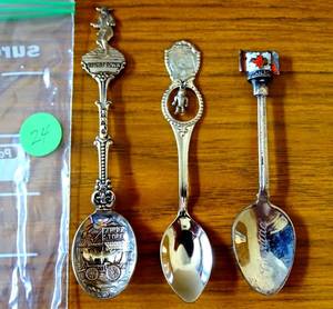 lot 24 image: LOT OF 3 SILVER PLATED COLLECTORS SPOONS