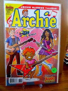 lot 41 image: ARCHIE 633 ARCHIE MARRIES VALERIE PART THREE DAN PARENT STORY COVER & ART 2012