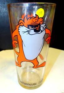 lot 108 image: 1973 Tasmanian Devil TAZ (Brown) Drinking Glass Cup Pepsi Series Looney Tunes $$