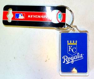 lot 113 image: MLB LICENSED KANSAS CITY ROYALS KEY CHAIN - NEW