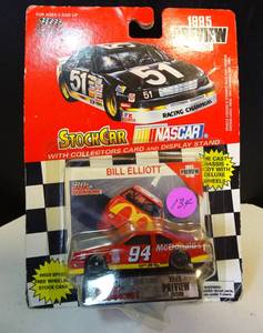 lot 134 image: 1995 RACING CHAMPIONS StockCar Preview #94 BILL ELLIOTT 164 Nascar FORD NEW