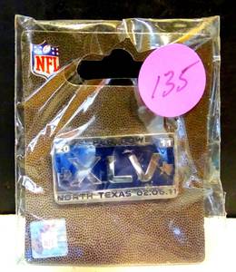lot 135 image: OFFICIAL NFL SUPERBOWL XLV COLLECTORS PIN FROM ATT STADIUM HERE IN ARLINGTON