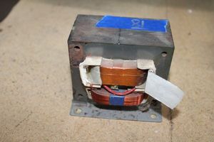 lot 81 image: Microwave oven transformer