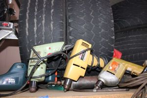 lot 85 image: Tools drills as shown