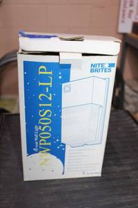 lot 77 image: 50 watt wall light as shown