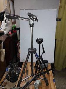 lot 204 image: Camera tripods, sound reducing headphones, microphone clip arm