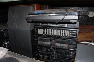 lot 163 image: Pioneer Stereo system plus speakers as shown