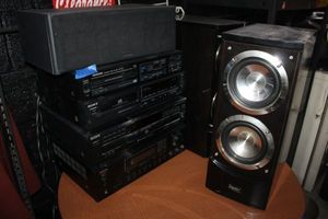 lot 178 image: Kenwood, Onkyo, and Sony stereo system