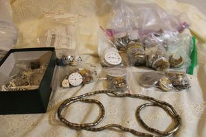 lot 316 image: Jewelry watch parts and flexible necklace
