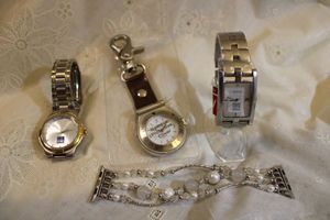 lot 315 image: Jewelry watches, Clip on watch