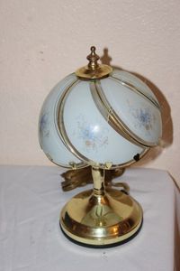 lot 23 image: Small Touch Accent Lamp with Glass Shade