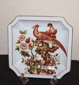 lot 34 image: Asian Decorative Plate