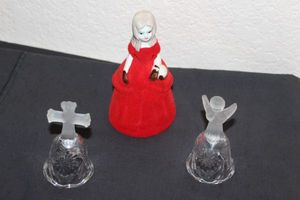 lot 37 image: Three Bells