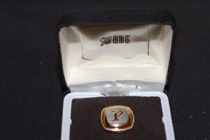 lot 75 image: Swank Tie Pin