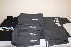 lot 118 image: Amazon Swag XXL