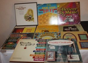 lot 129 image: Vinyl Records