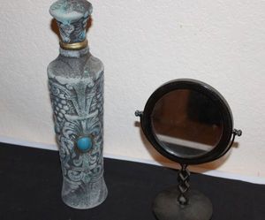 lot 168 image: Table Top Mirror and Decanter Bottle