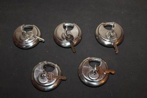 lot 210 image: Five Disc Locks with two Keys Each