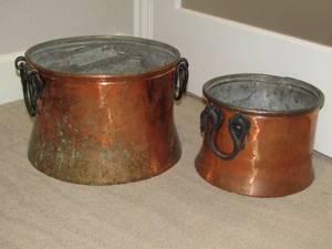 lot 79 image: Large copper plated pots