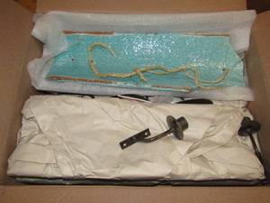 lot 84 image: Wall sconce lights