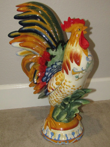 lot 91 image: Fitz & Floyd ceramic Ricamo Rooster, 20 tall