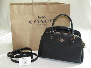 lot 104 image: Genuine Coach leather purse like new