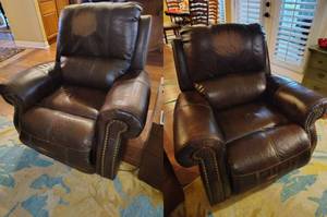 lot 103 image: Ashley furniture electric leather recliners set of two