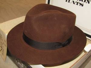 lot 69 image: Stetson The Sovereign mens hat in original box