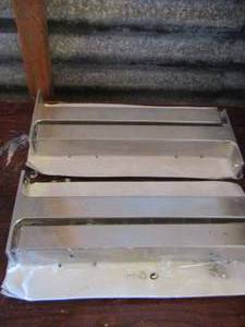 lot 91 image: Type of a Wall Rack Brackets   New