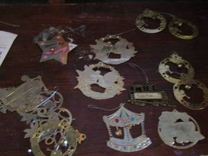 lot 95 image: Metal Christmas tree ornaments