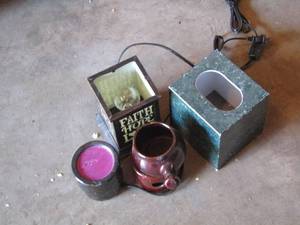 lot 104 image: Scentsy wax burners