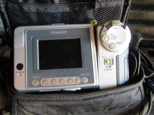 lot 130 image: Samsonite Video CAMERA in case