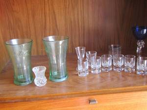lot 160 image: coke glasses and shot glasses